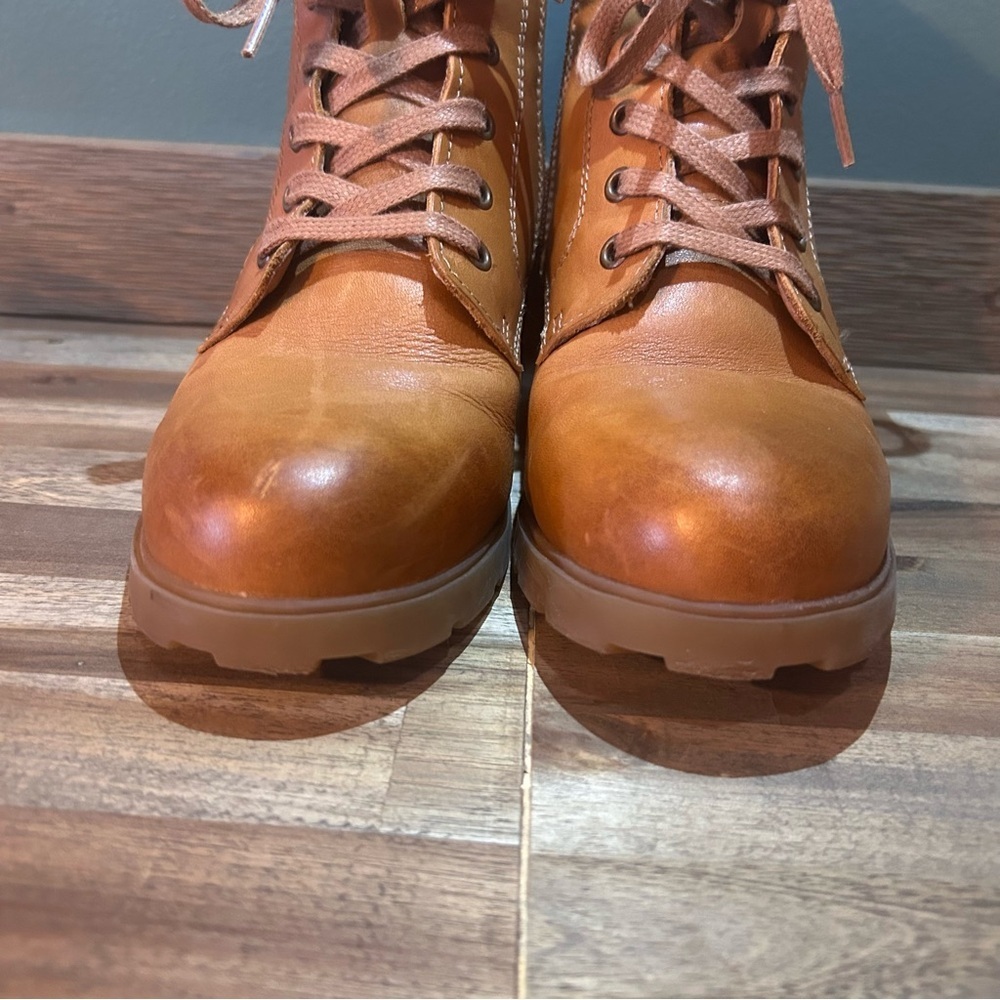 OTBT Cognac Leather Lace Up Combat Boots Side Zip Lug Sole Women’s Size 7 - Picture 8 of 12